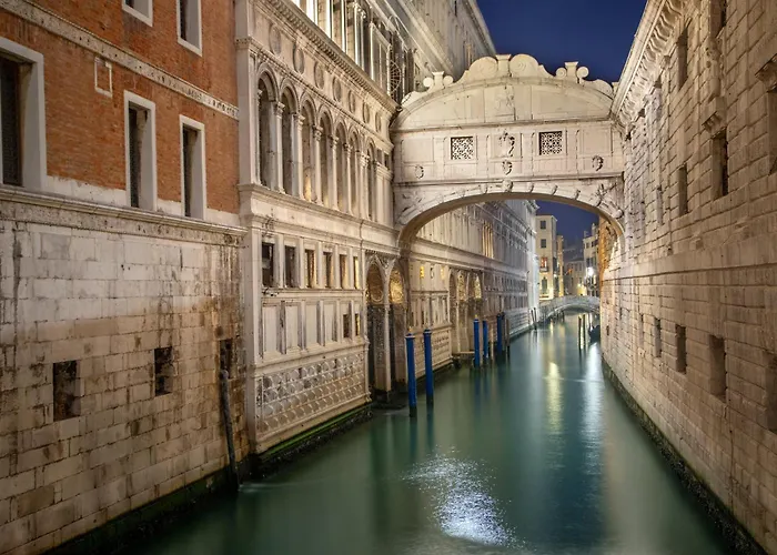 Daplace - Antica Casa Coppo Pensión 3*