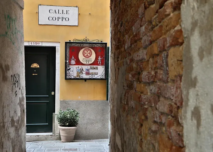 Daplace - Antica Casa Coppo Venecia